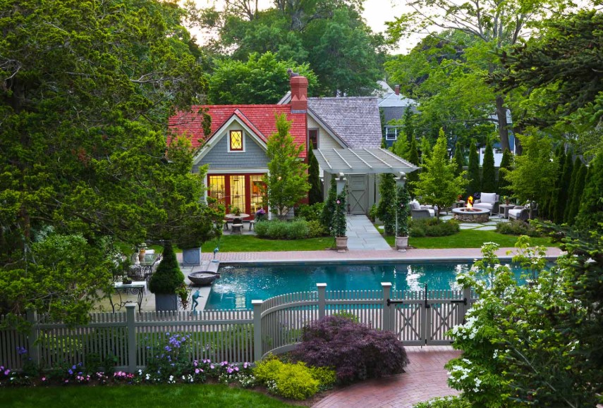 Welcome the Summer with a Home That’s Ready to Shine